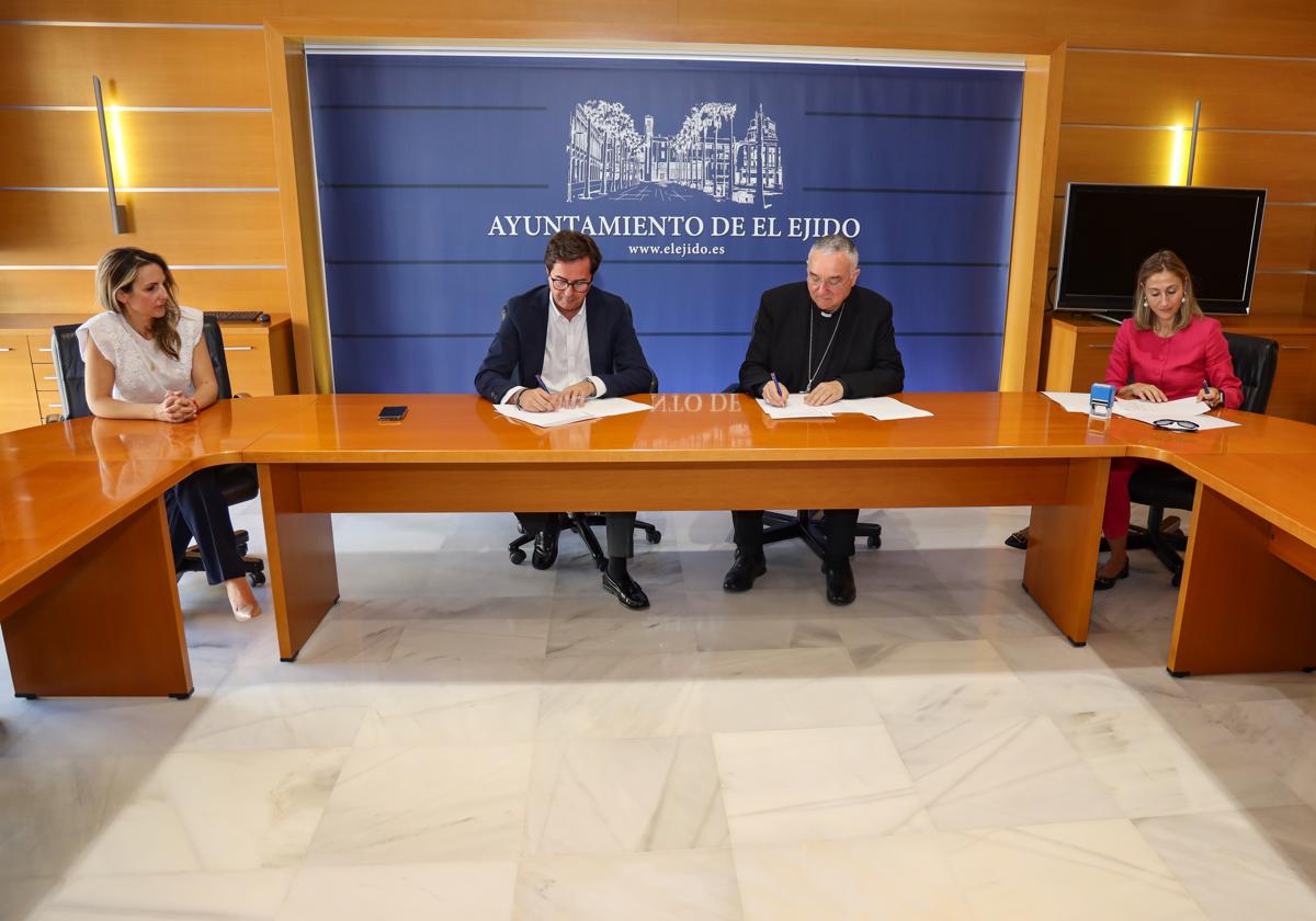 El alcalde ha subrayado la necesidad de «garantizar la conservación de nuestro patrimonio histórico».