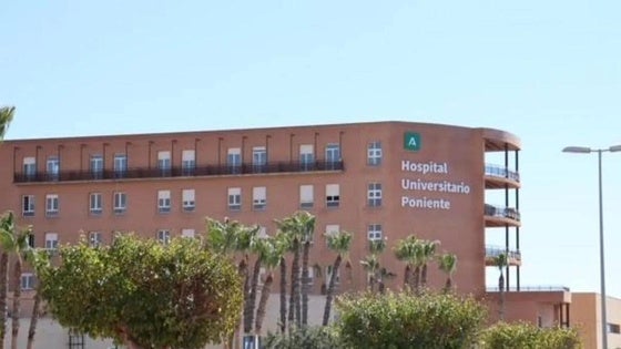 Herida una mujer tras la colisión de un turismo y una furgoneta en El Ejido