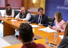 Un momento de la Junta de Gobierno en el Ayuntamiento de El Ejido.