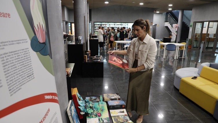 La Biblioteca Central refuerza el horario de la Sala de Estudio por exámenes
