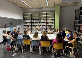 Uno de los clubes de lectura en el municipio ejidense.
