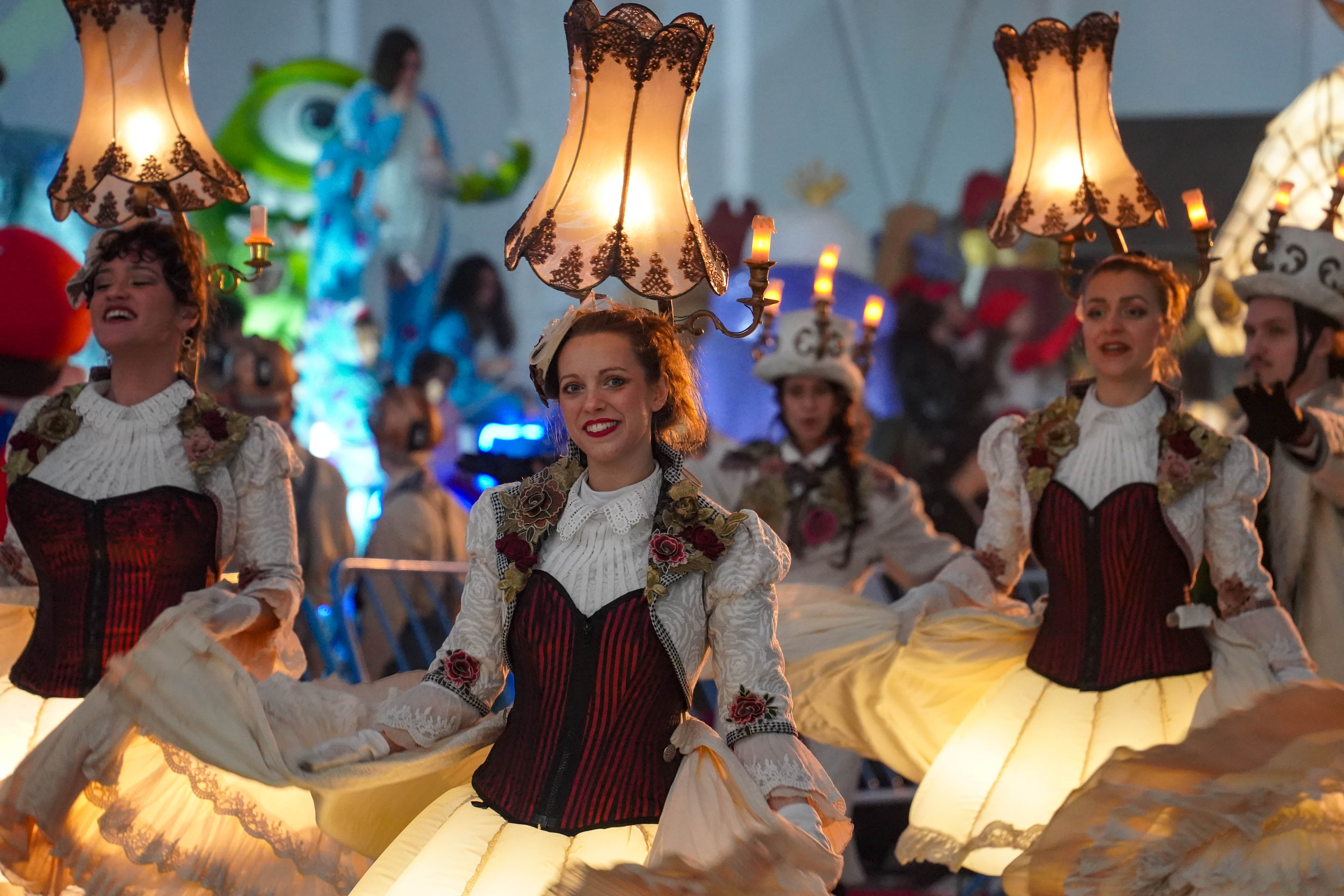 Una Cabalgata de Reyes distinta en la Nave de Ejidomar, en imágenes