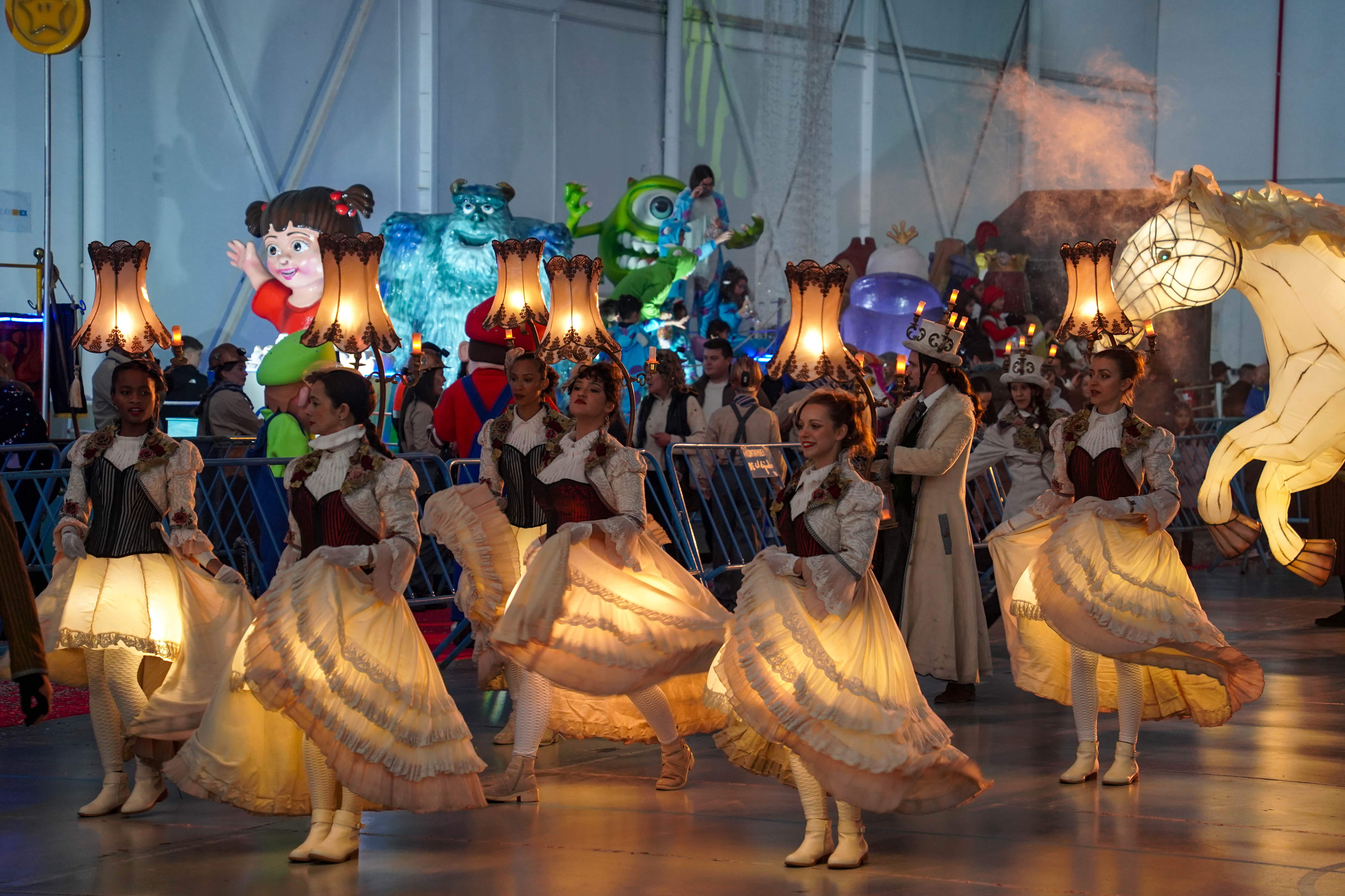 Una Cabalgata de Reyes distinta en la Nave de Ejidomar, en imágenes
