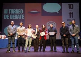 El concejal de Educación, Javier Rodríguez, ha valorado el gran esfuerzo realizado por el más de medio centenar de estudiantes participantes, así como sus equipos directivos.
