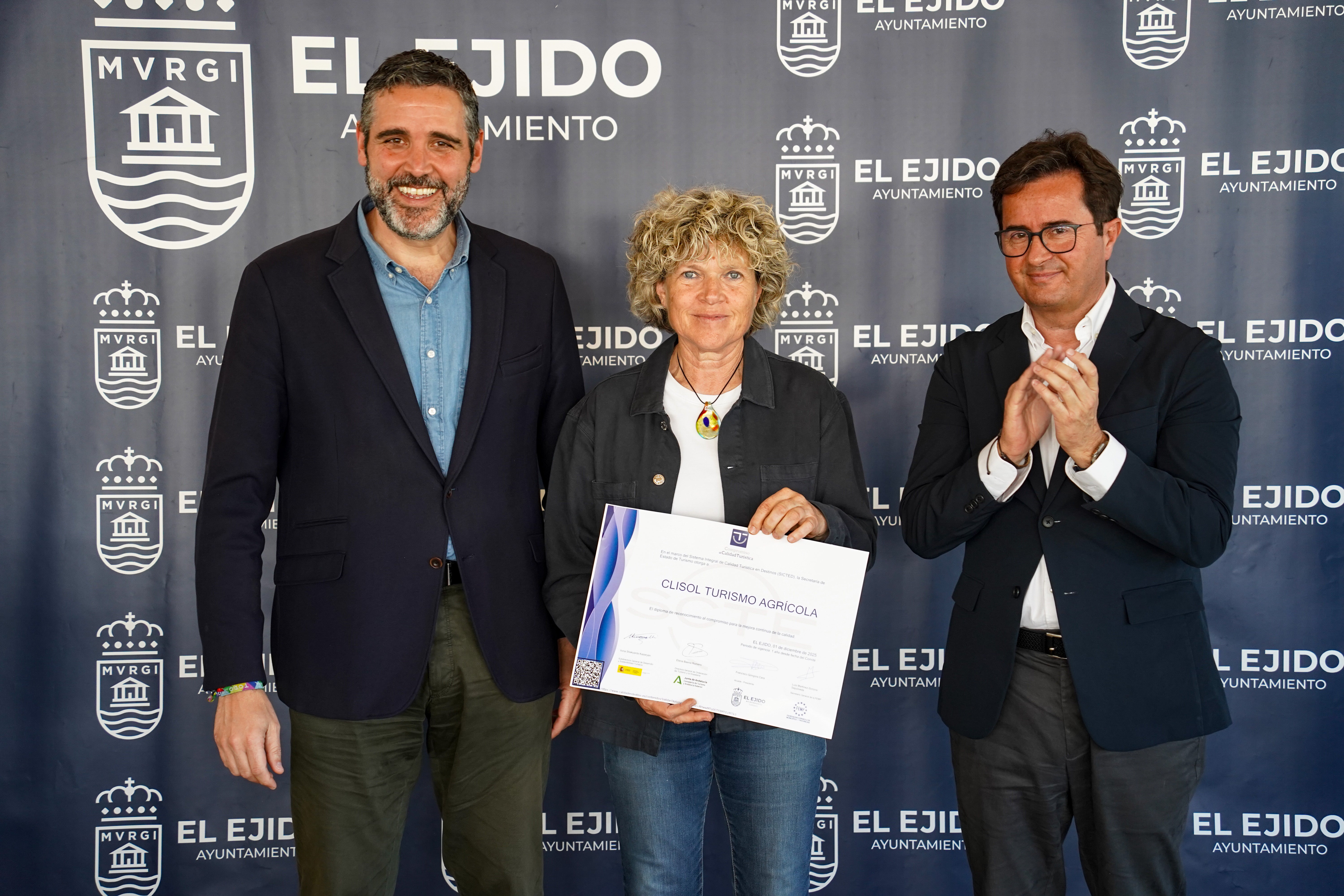 El Ejido entrega las distinciones SICTED, en imágenes