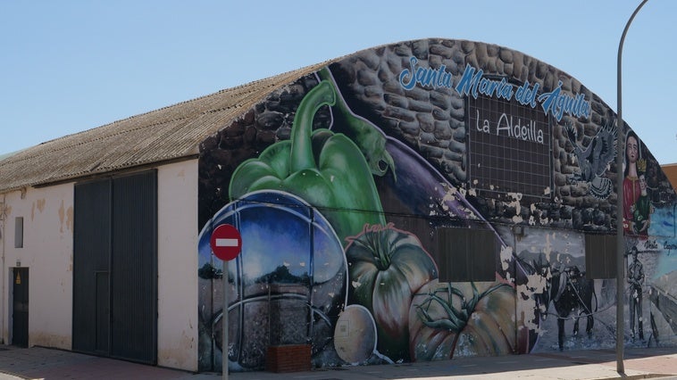 Aprueban la mejora de la cubierta de la nave de petanca de Santa María del Águila