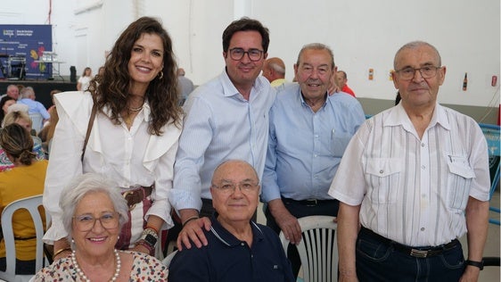 Gran paella, cante y baile: 1.000 mayores de El Ejido celebran una convivencia