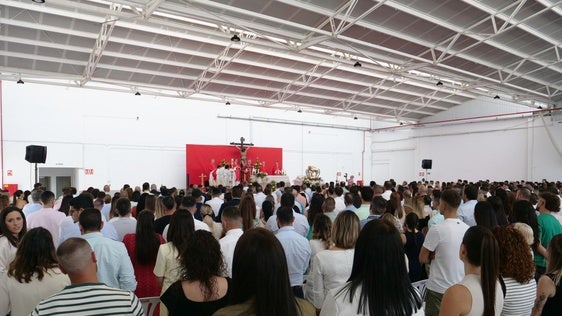 Más de 2.000 personas en la 'confirmación masiva' de Ejidomar