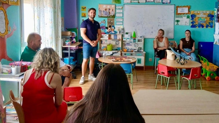 Más de 180 menores reviven atención educativa durante su ingreso en el Hospital Poniente