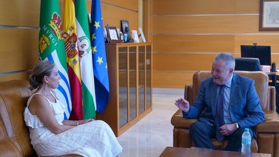 El Ejido y El Corte Inglés estrechan su colaboración para impulsar iniciativas para el municipio