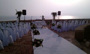 El Ejido contempla 49 bodas civiles este 2013 y dos reservas para casarse en la playa