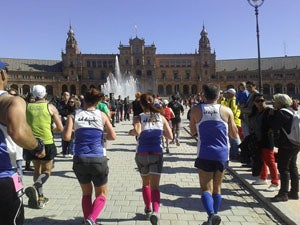 Gran éxtito del Club Murgiverde de Atletismo en la Maratón de Sevilla