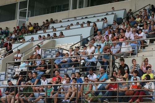 Equipo y afición lucharán juntos este domingo ante el Atarfe para asegurar una victoria necesaria