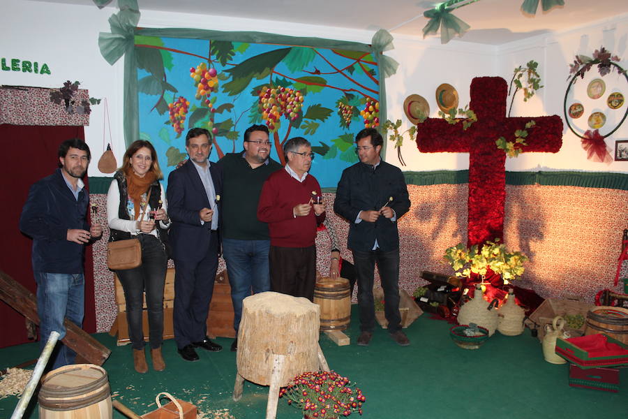 La Aldeílla, Pampanico y La Loma se hacen con los premios del Concurso de Cruces de Mayo