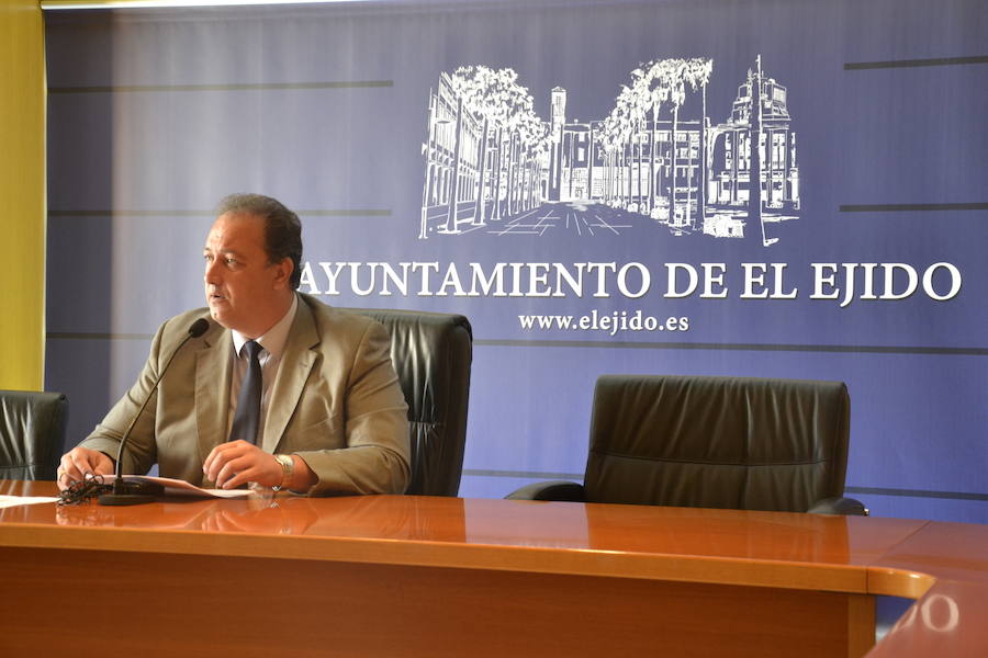 El concejal de Hacienda y Contratación, y portavoz del Gobierno local de El Ejido. 