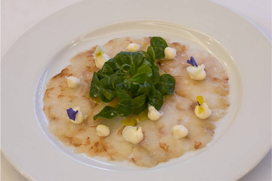 Un nuevo restaurante que abre sus puertas anexo al hotel Barceló Granada Congress y que invita a una botella de Barbadillo a los comensales, estas semanas