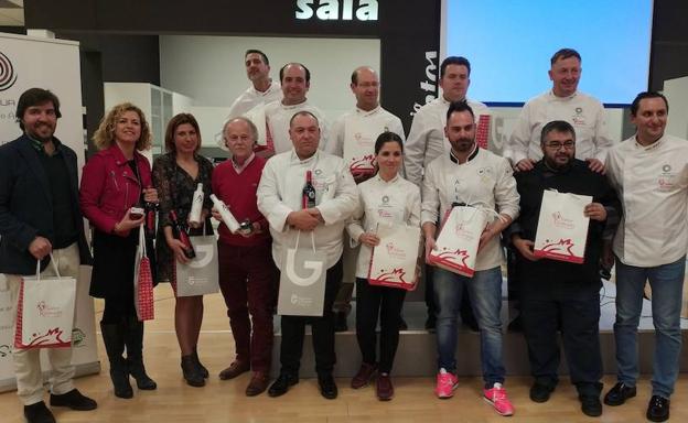 Clase solidaria de cocina a favor de los niños congoleños
