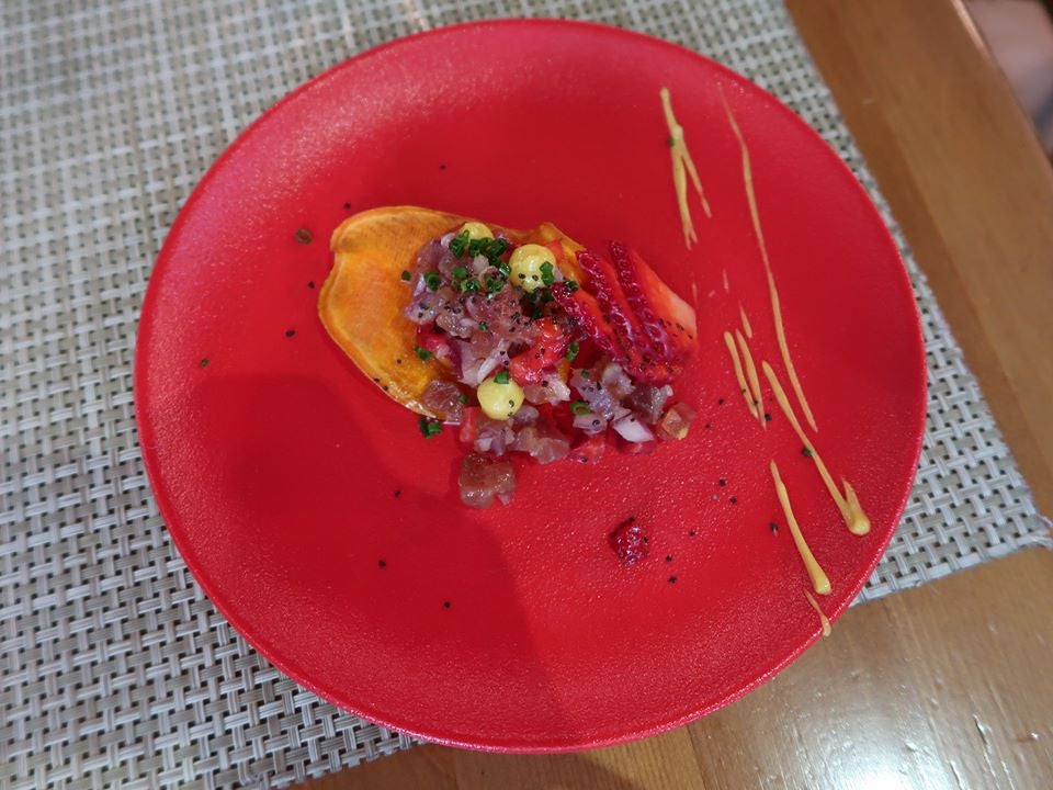 Alma de Granada. Restaurante Carmela. Colcha, 13.