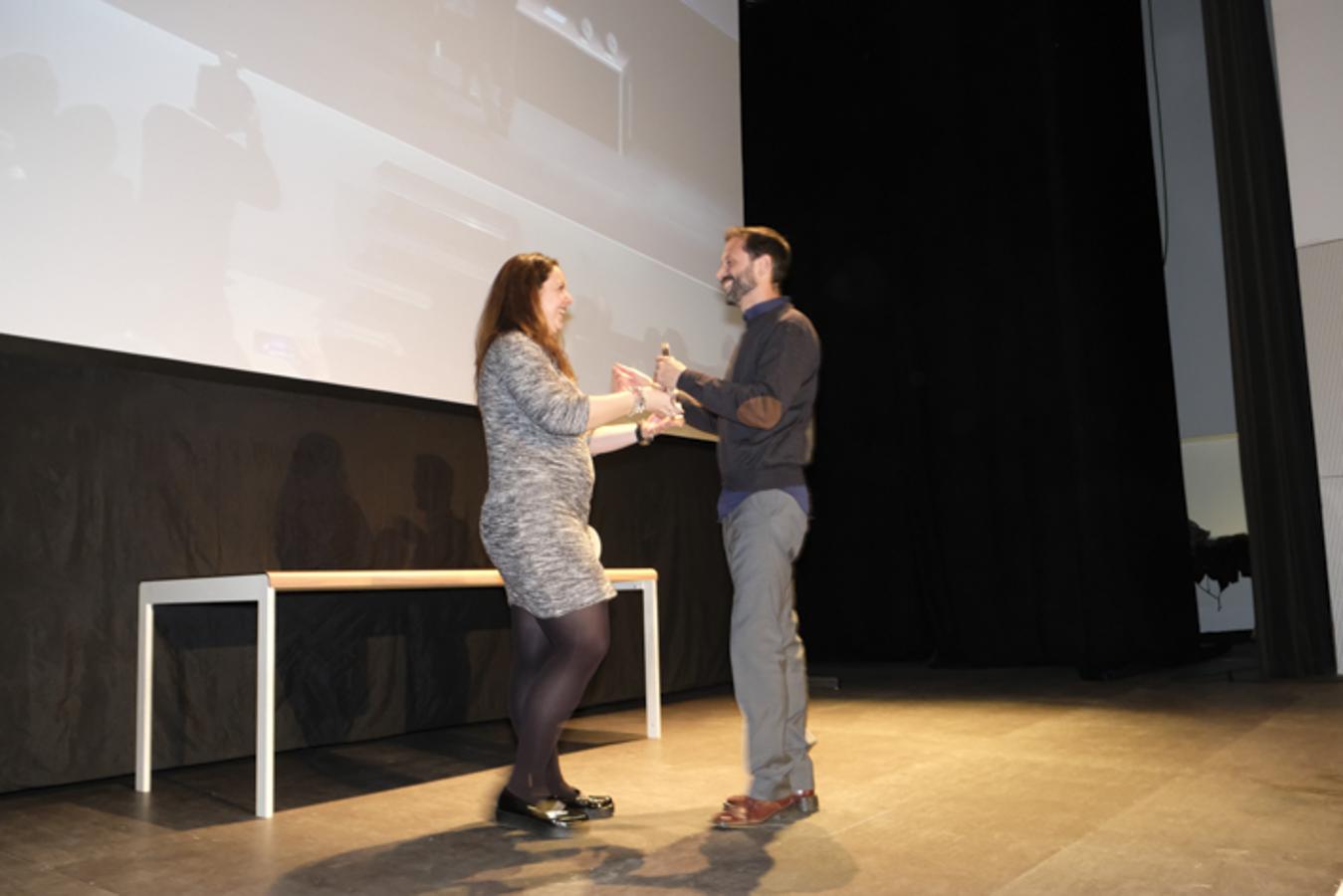 El Centro de Formación Profesional La Inmaculada acoge la entrega de los premios a seis restauradores y establecimientos de la provincia de Granada