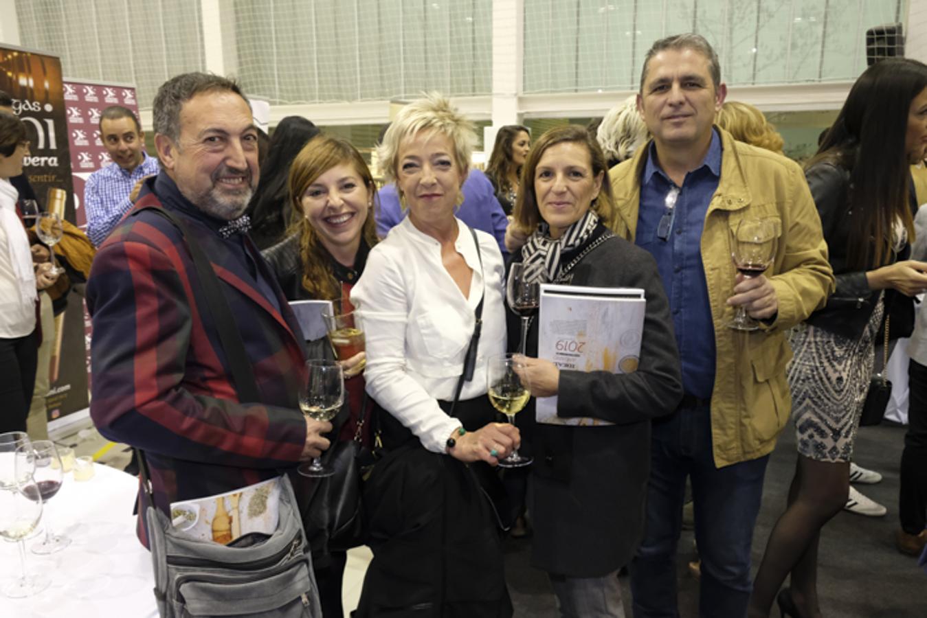 El Centro de Formación Profesional La Inmaculada acoge la entrega de los premios a seis restauradores y establecimientos de la provincia de Granada