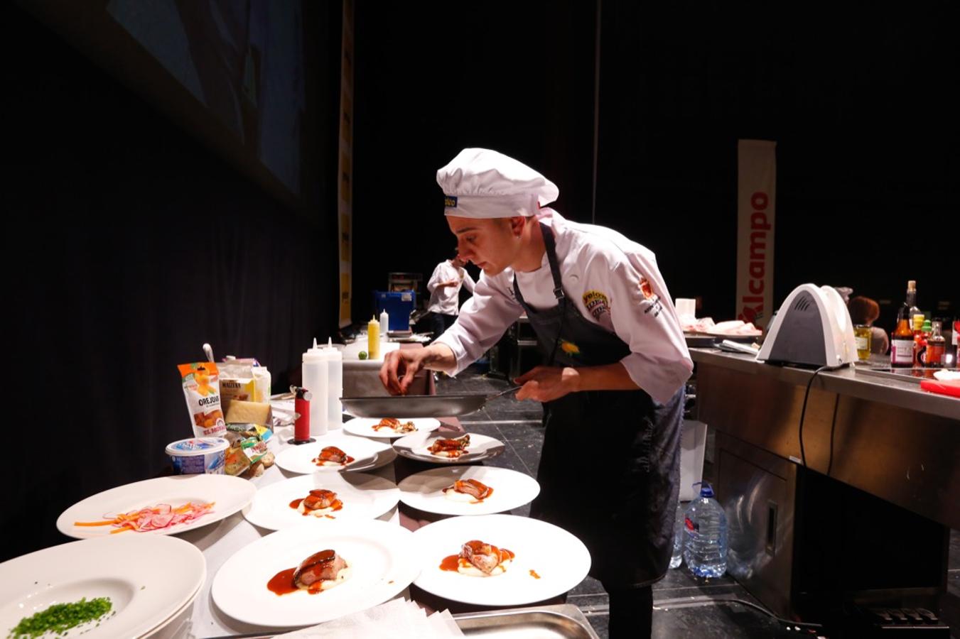 En esta galería puedes ver las mejores imágenes de la final de Granadajoven Chef