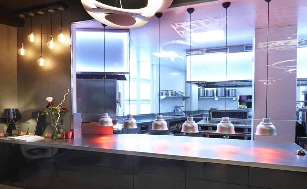 Imagen principal - Este verano disfruta de la buena mesa junto al mar