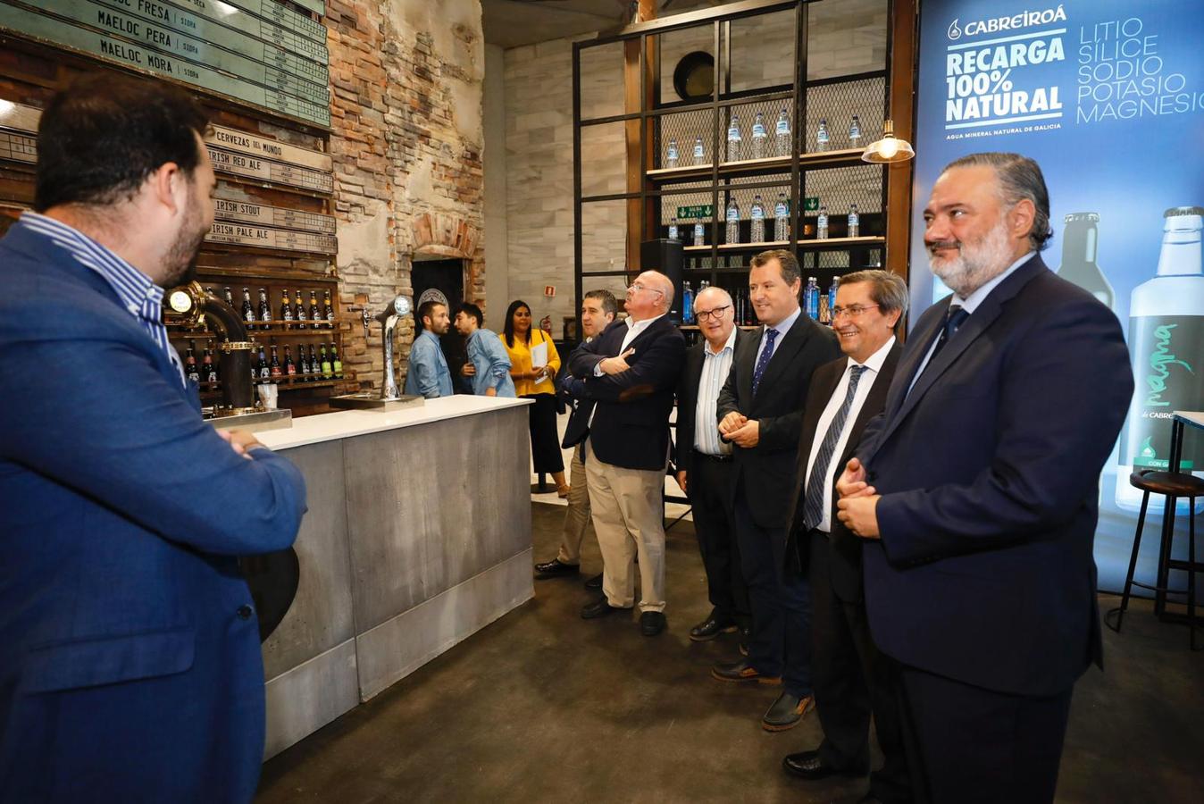 Las autoridades visitan en Granada Gourmet