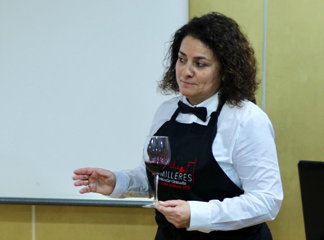 Tiempo para una cata de uvas tintas