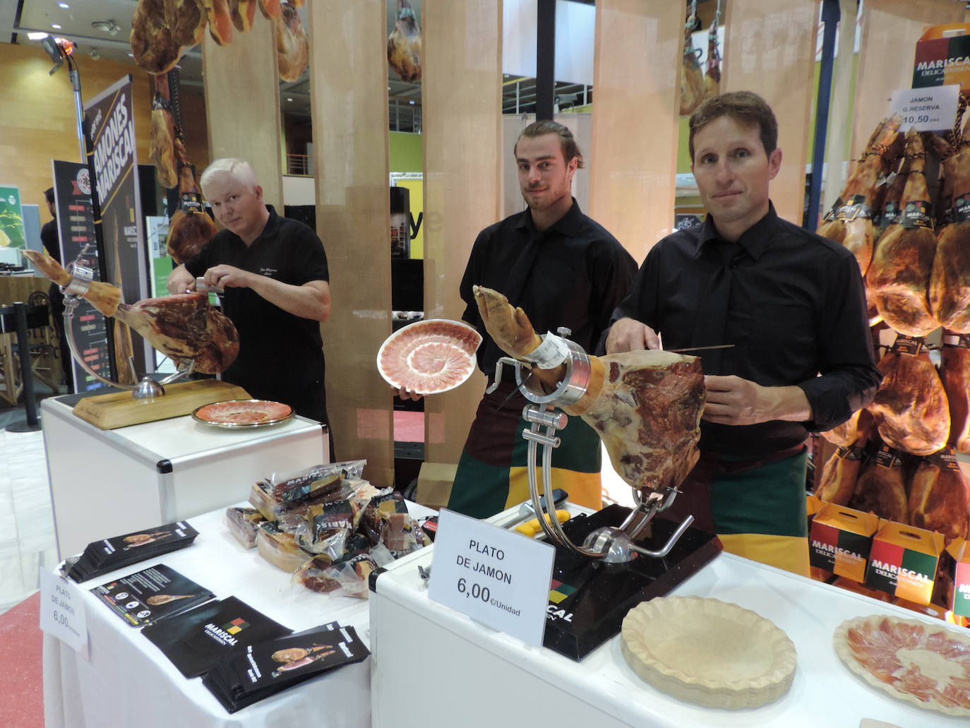 Empresas e instituciones muestran sus mejores productos en Granada Gourmet 