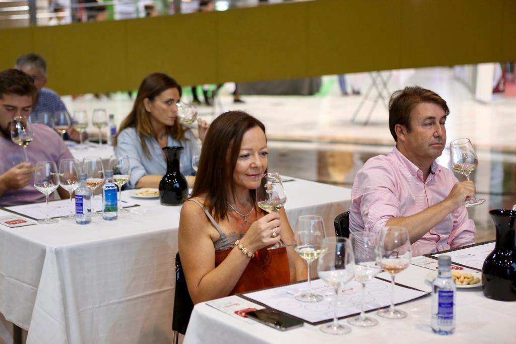 Los asistentes han podido disfrutar de varias catas durante la jornada del viernes