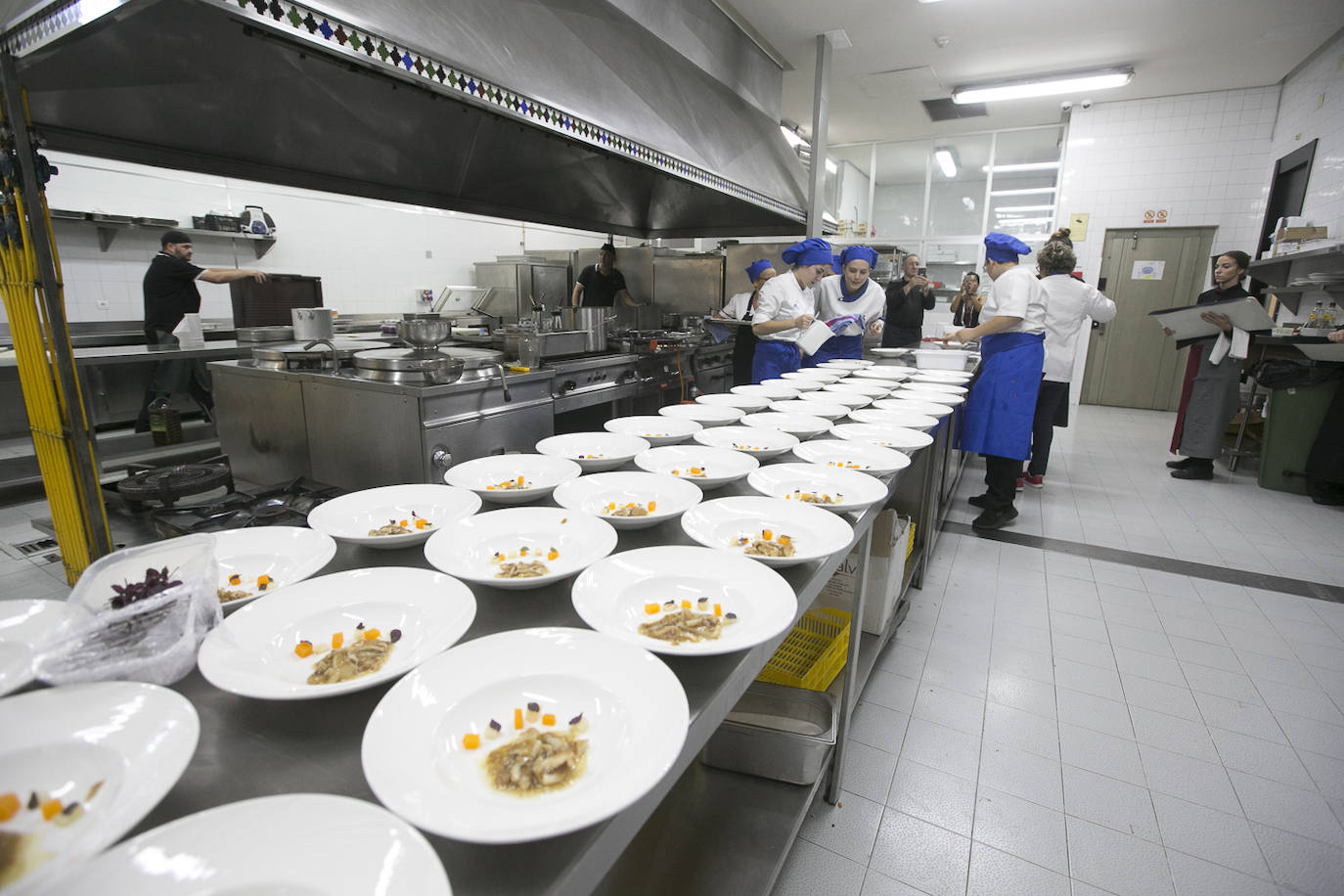 La chef de El Xato fue la encargada del segundo almuerzo Michelin de Granada Gourmet