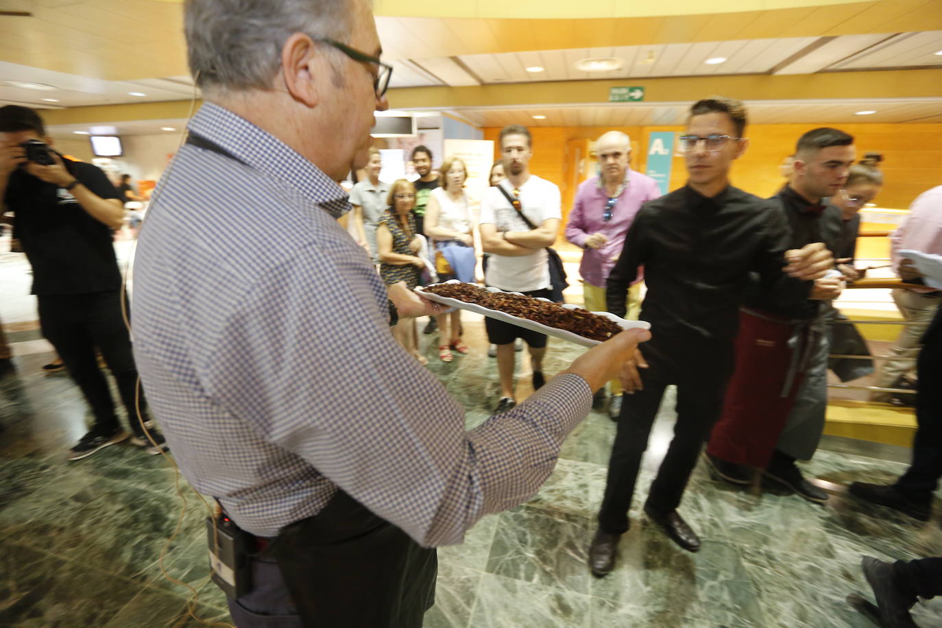 Chicatanas, chapulines, que son los saltamontes mejicanos, gusanos rojos y blancos o los escamoles fueron los protagonistas de la cata