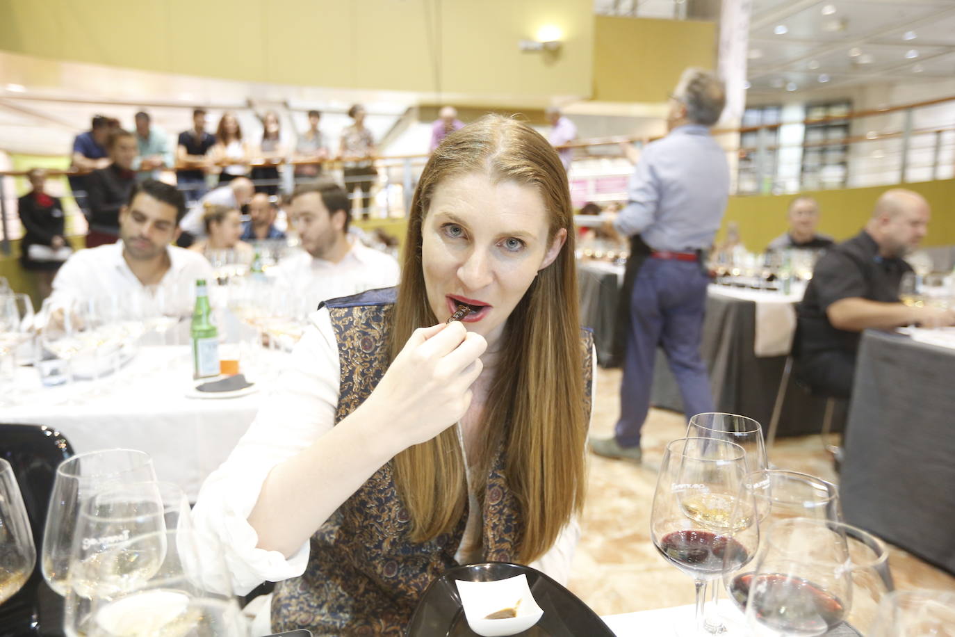 Chicatanas, chapulines, que son los saltamontes mejicanos, gusanos rojos y blancos o los escamoles fueron los protagonistas de la cata