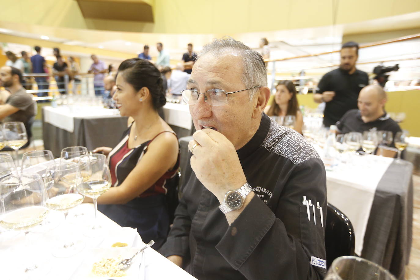 Chicatanas, chapulines, que son los saltamontes mejicanos, gusanos rojos y blancos o los escamoles fueron los protagonistas de la cata