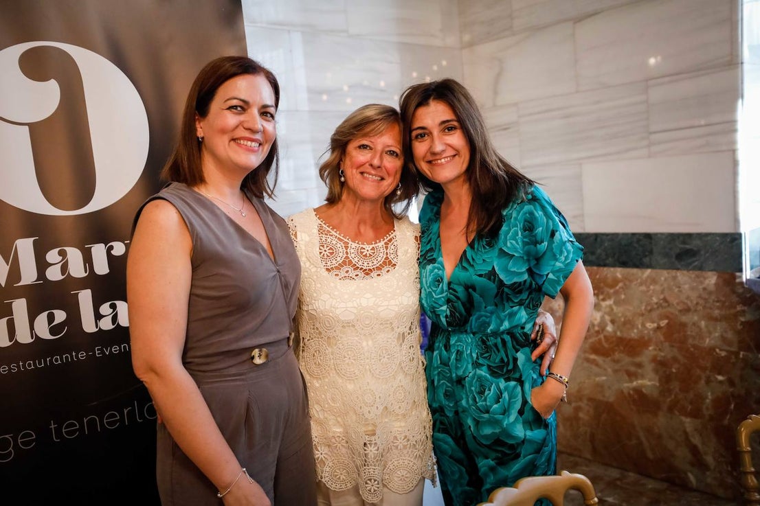 Carme Ruscalleda recibe el premio de Granada Gourmet, un congreso que se ha rendido a su cercanía y sencillez