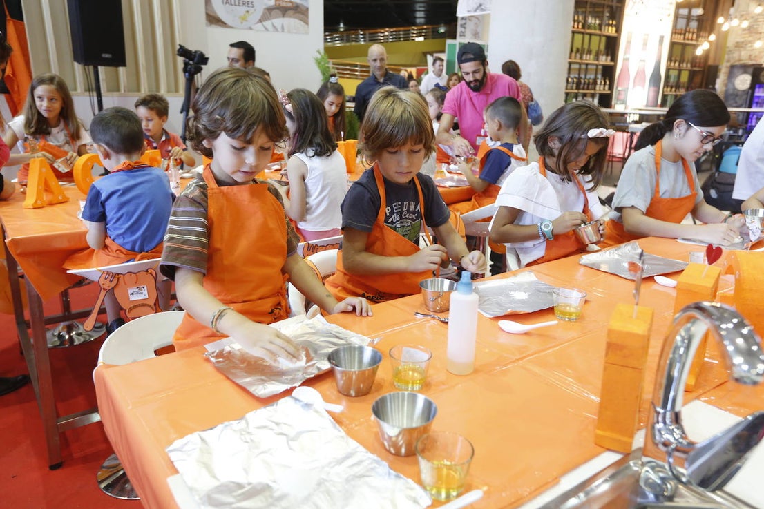 Impulsado por Inagra, y su popular personaje de 'Aceitina', esta cita con los niños se ha convertido en uno de los momentos más entrañables de cada edición de Granada Gourmet