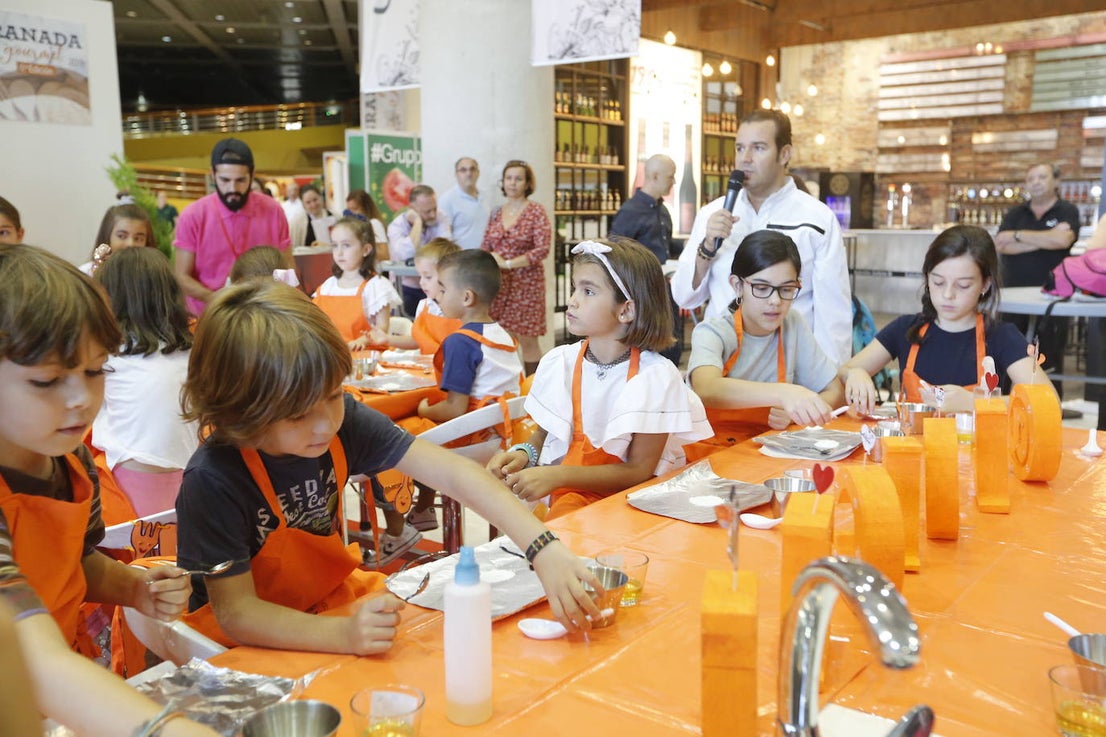 Impulsado por Inagra, y su popular personaje de 'Aceitina', esta cita con los niños se ha convertido en uno de los momentos más entrañables de cada edición de Granada Gourmet