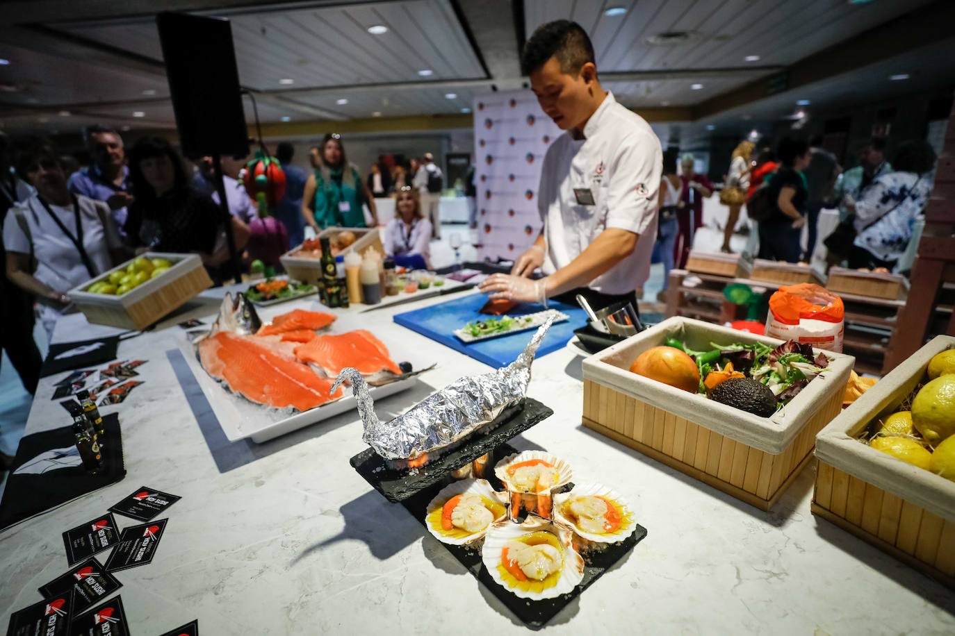 Un experto en cocina japonesa desvela los secretos del ronqueo del salmón