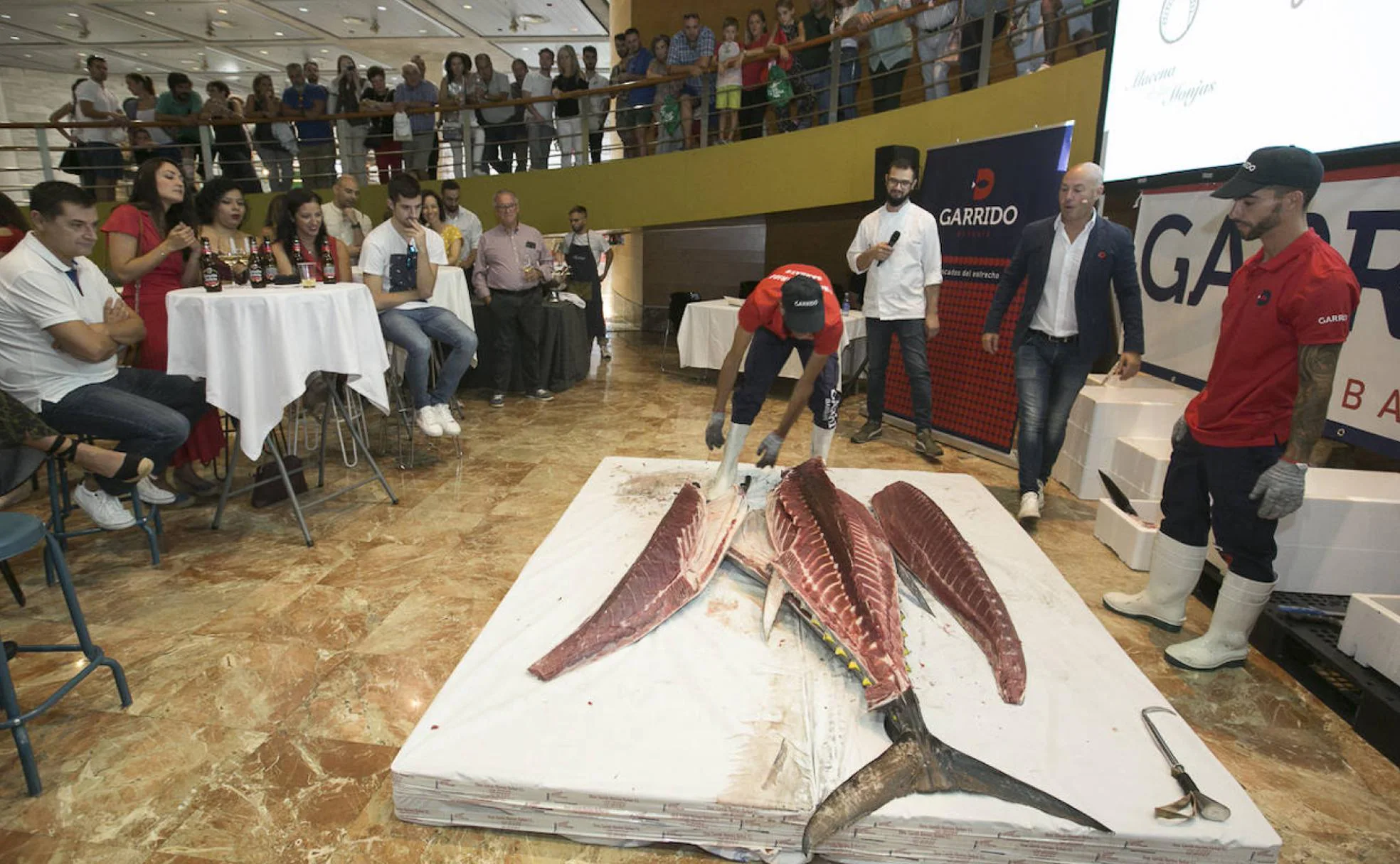 Ronqueo de atún en Granada Gourmet, con Alacena de las Monjas y Hermanos Garrido. 
