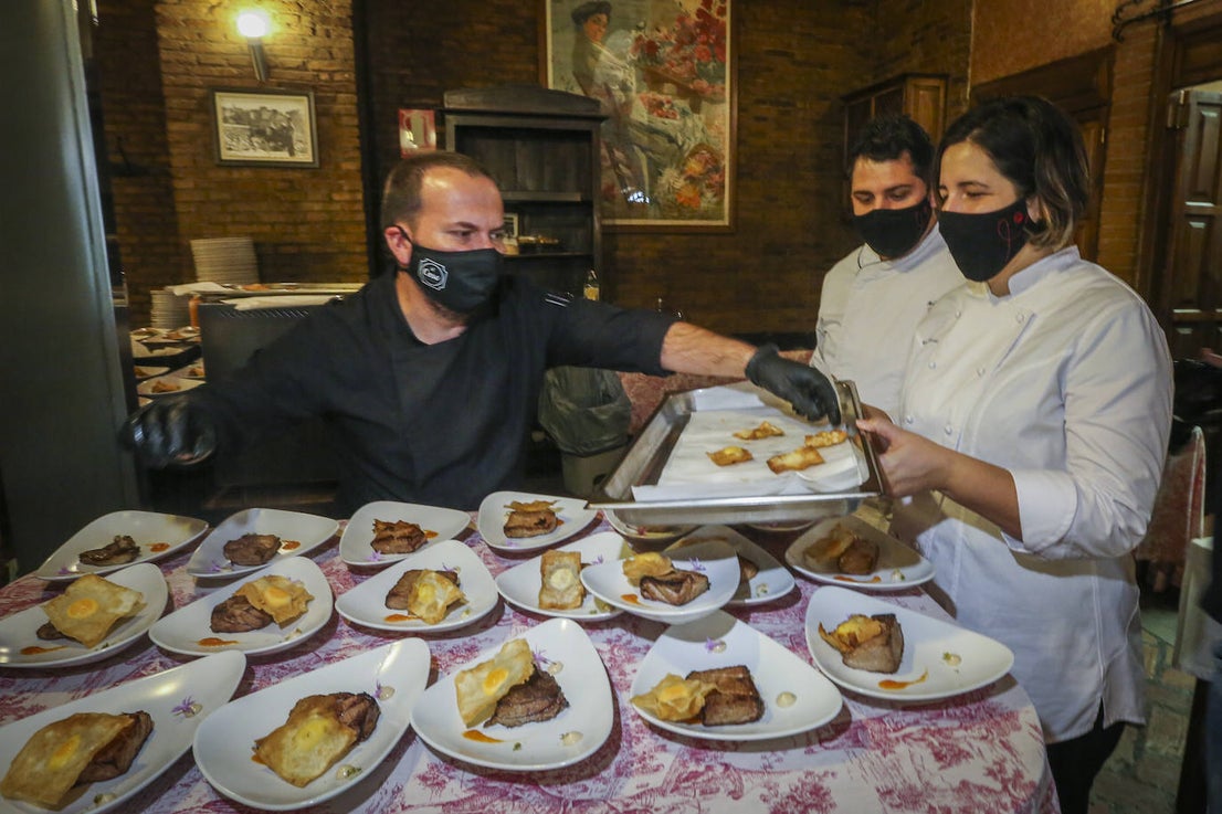 Fotos: El restaurante El Coso acoge un nuevo menú a cuatro manos con toda la sapiencia de la gastronomía murciona