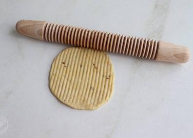 Imagen secundaria 1 - ¿Cómo hacer borrachuelos malagueños por Navidad?