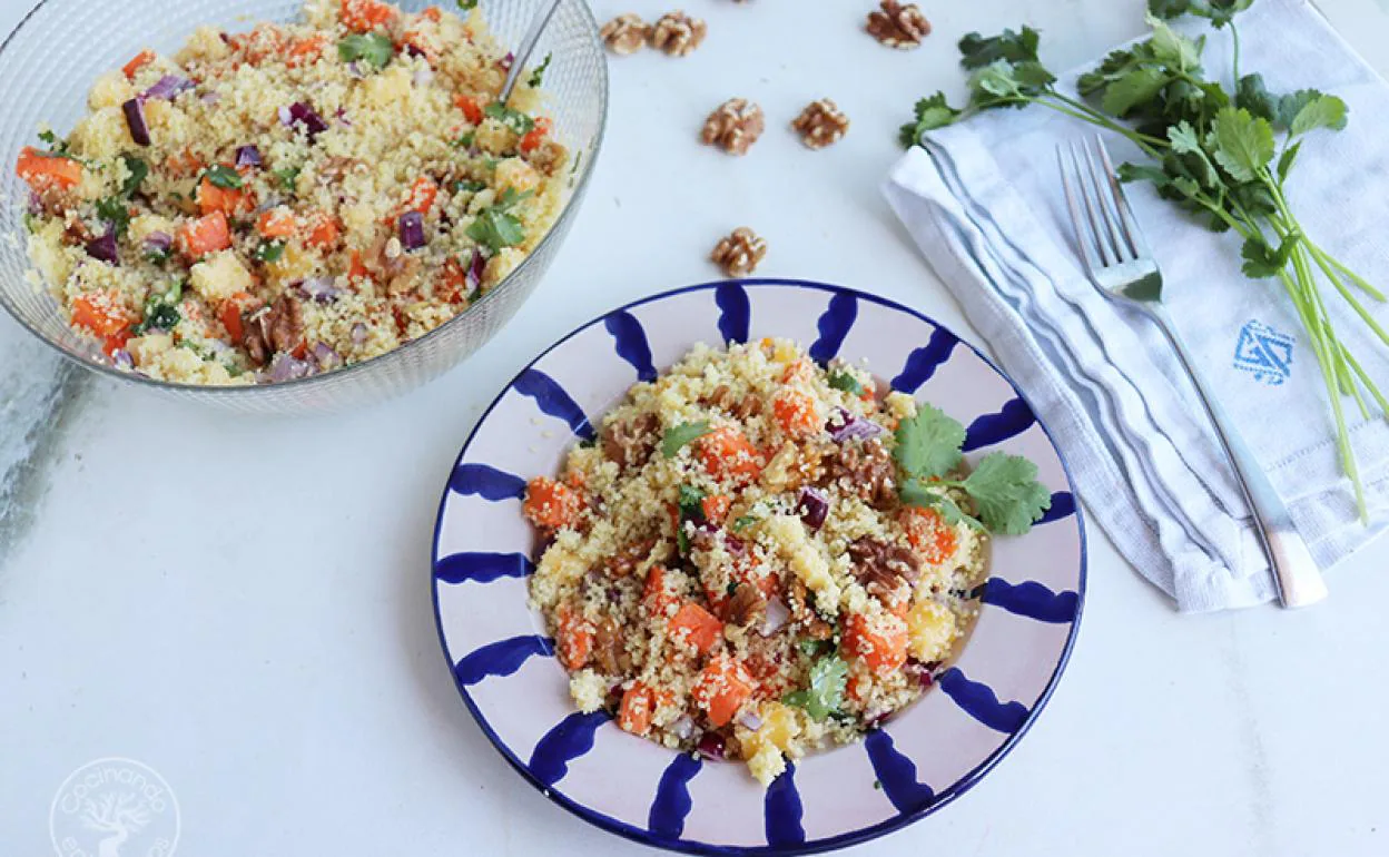 Ensalada otoñal de cuscús con boniato y nueces