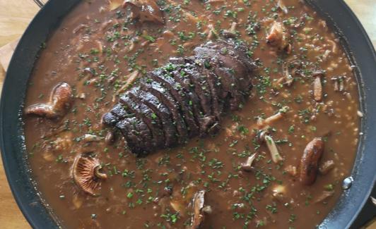 Arroz con carrillada y níscalos de Torre de Alquería.