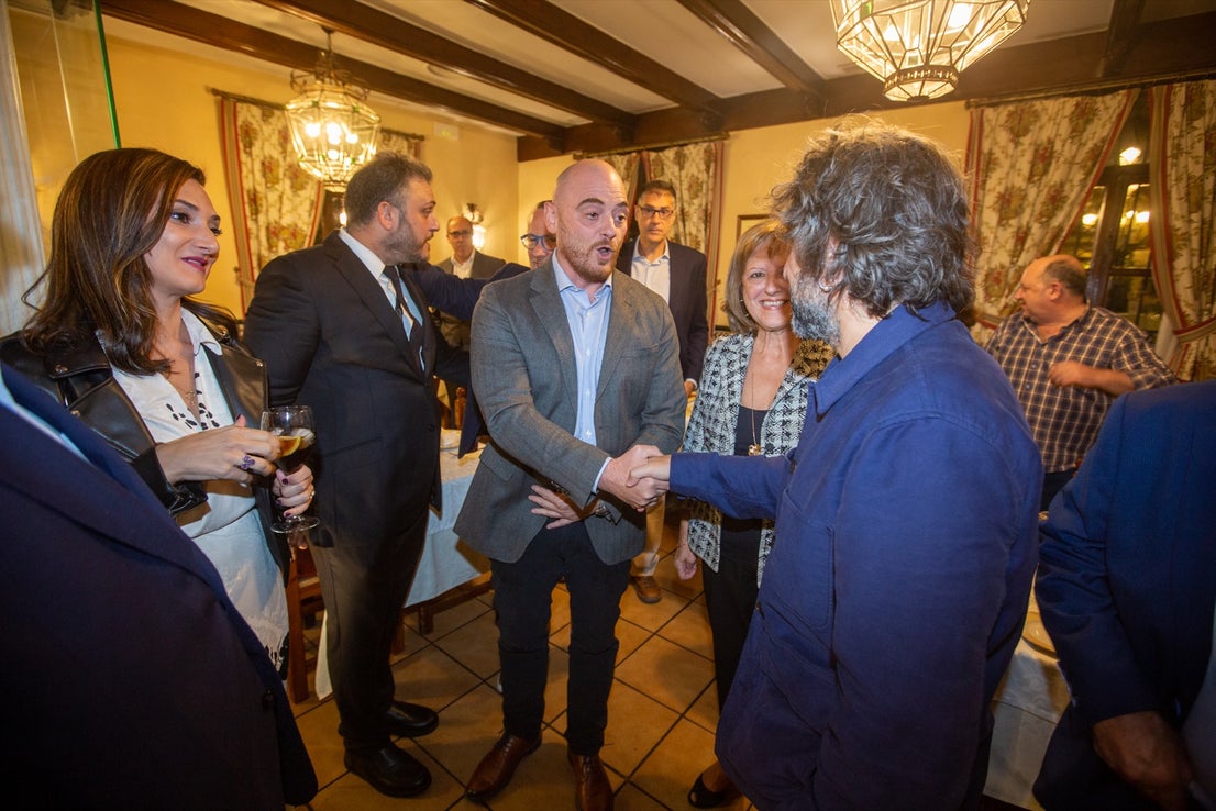 Momento del acto de entrega del premio Luis Oruezábal.