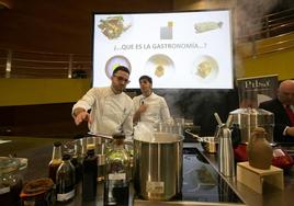 El cocinero Txema Urda en Granada Gourmet.