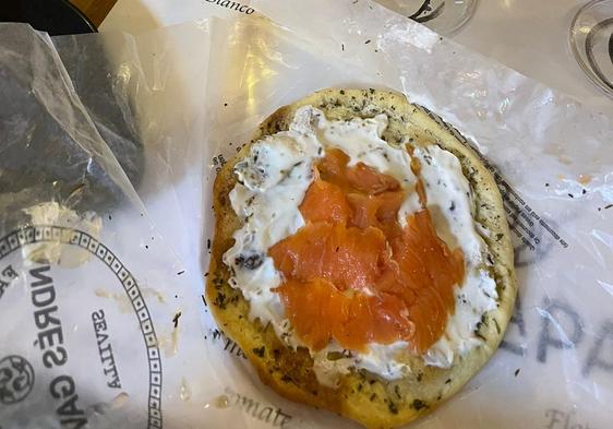 Las catas de los jueves, un rito en auge en las bodegas de Granada