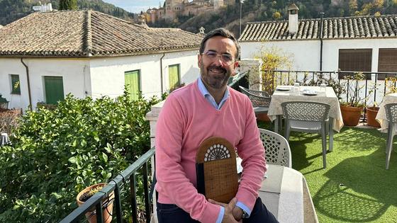 El chef que «despierta los sentidos» en su restaurante de Granada