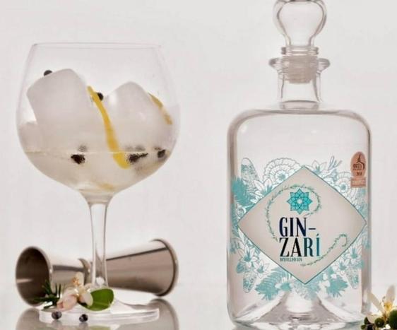 Gin-Zarí, una fórmula magistral con sabor granadino