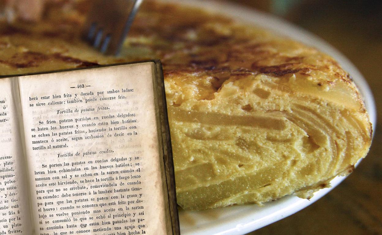 Recetas de tortilla de patata en 'La cocina perfeccionada' (1854) y tortilla cruda. 