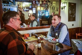 Pablo Córdoba cuenta en La Chulapa cómo hizo la foto del cartel de la Semana Santa 2024.